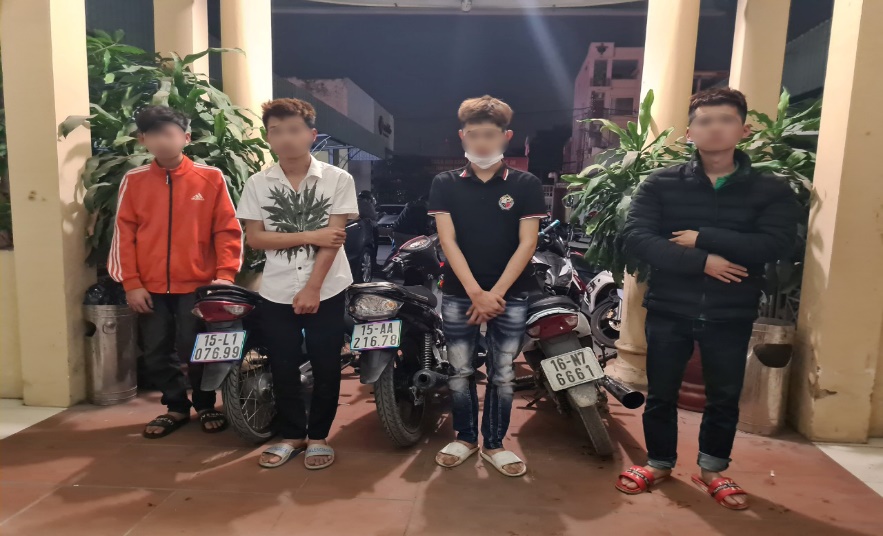 Ngăn chặn tình trạng thanh, thiêu niên vi phạm TTATGT trên đường Phạm Văn Đồng